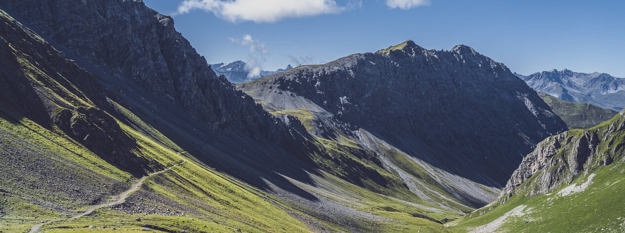 Der Felsenweg von Parsenn zum Strelapass in Davos.