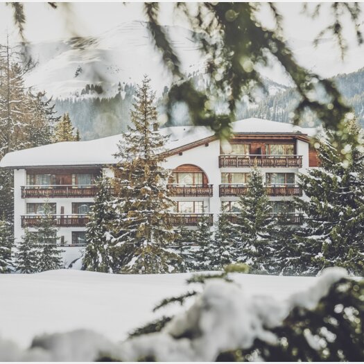 Winterzauber im Chalet Hotel Waldhuus.  | © Davos Klosters Mountains