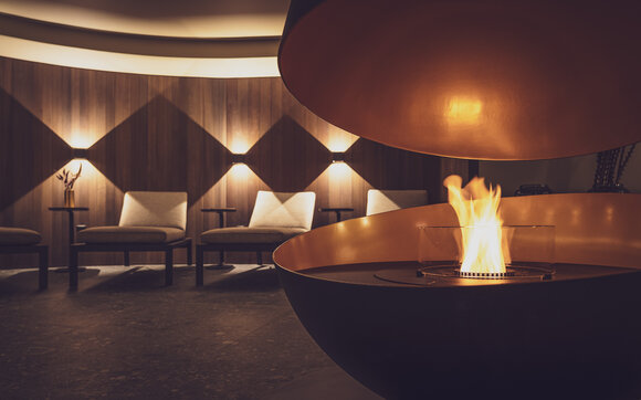 Ruheraum mit Feuerschale  | © Davos Klosters Mountains 