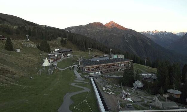 Blick auf das Madrisaland Klosters | © Davos Klosters Mountains